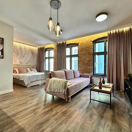 Pastelove Okna Торунь Экстерьер фото