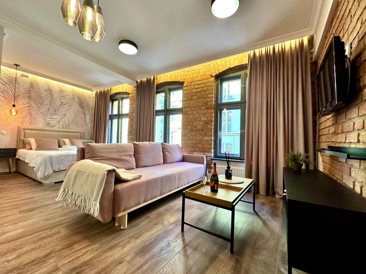 Pastelove Okna Торунь Экстерьер фото